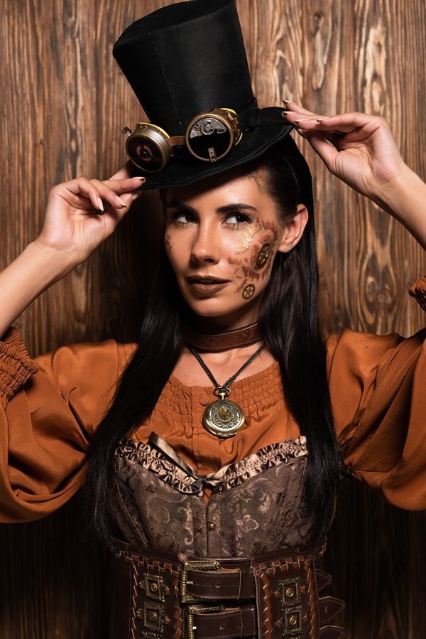 Découvrez les vêtements steampunk tendances pour femmes